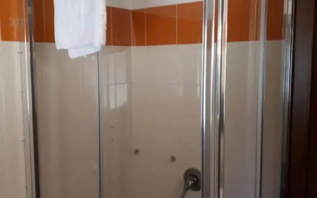 La Meta Sporting Rooms