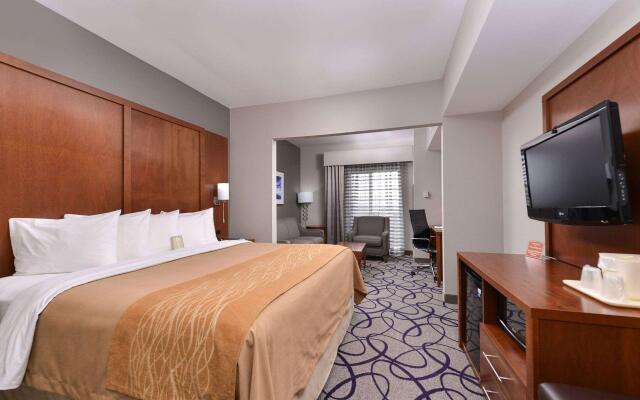 Comfort Inn & Suites Frisco - Plano