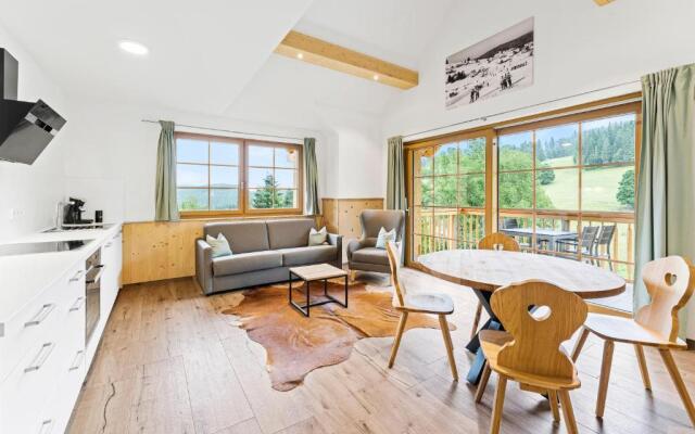Schwarzenbach - Apartments & Rooftop Pool