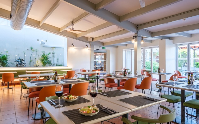 Oassium Hotel At Estival Park - Adults only