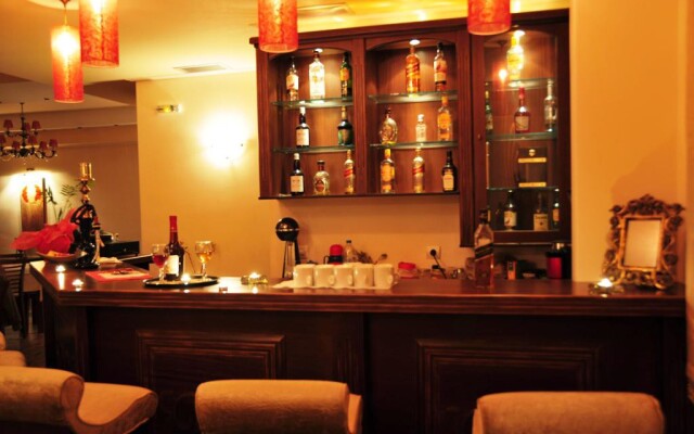 Gogos Hotel