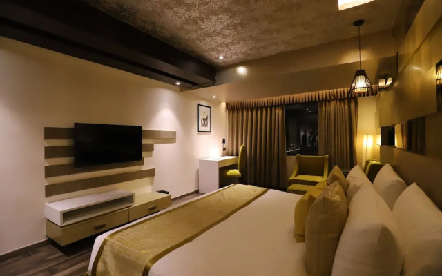 The Pristine Hotel Kanpur