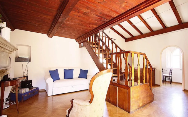 Santa croce charming studio