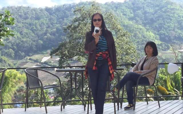 Pong Yang Farms and Resort