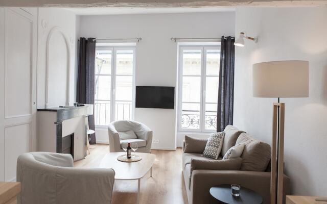 Appartement Chapeau Rouge