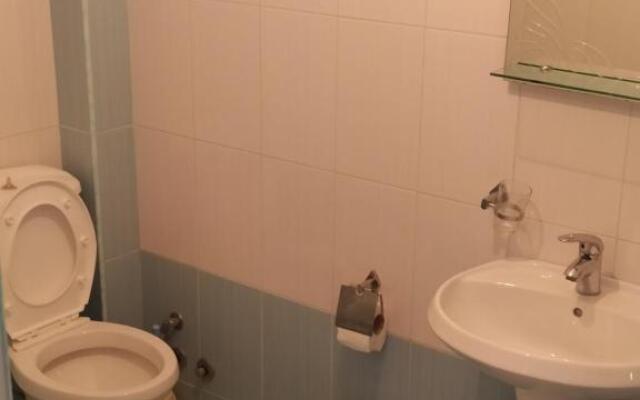 Qoku Chicago Apartament 1