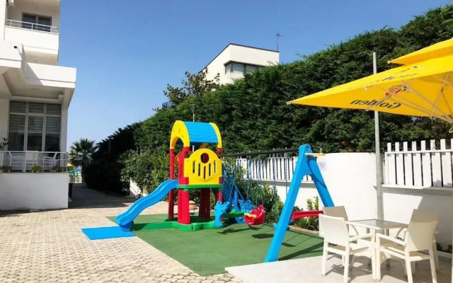 Perandor Beach Hotel