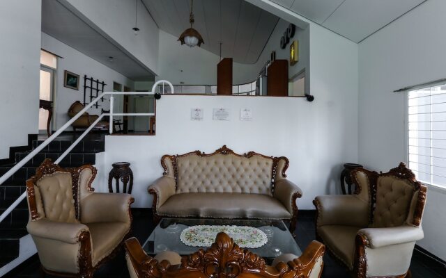 拉维拉谷酒店(Cisitu Valley Villa)