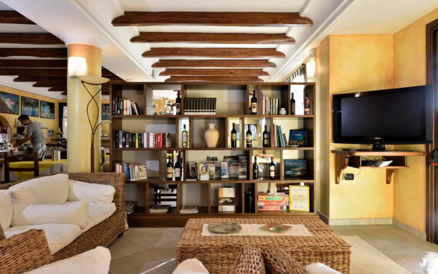 Nicoletta Hotel