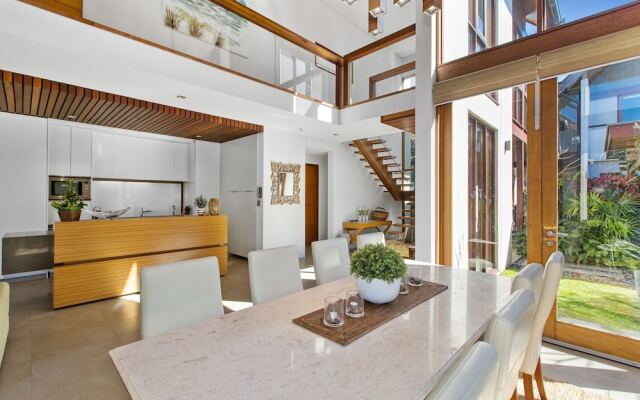Kingscliff Balinese Beachfront Retreat