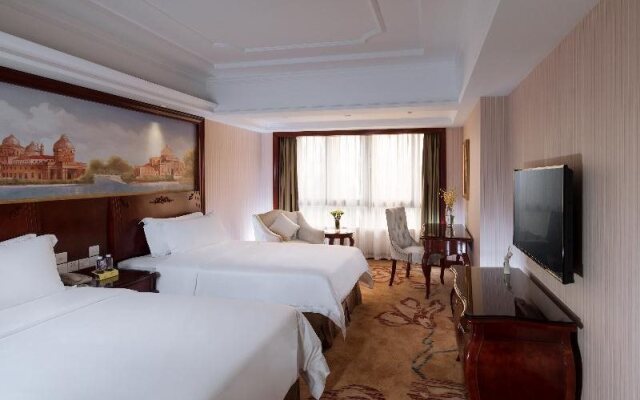 Vienna International Hotel Shenzhen Diwang South Bao'an Road
