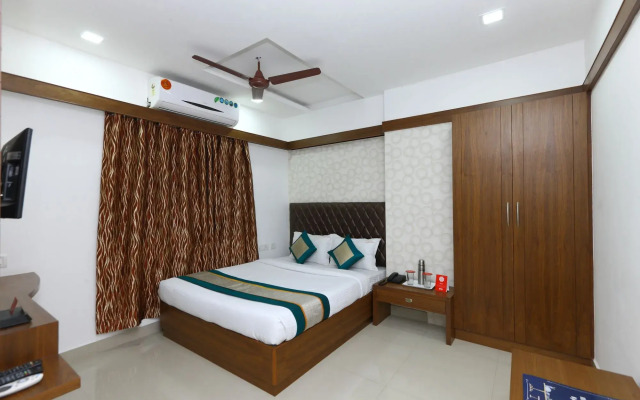 OYO 6626 Khaleej Residency