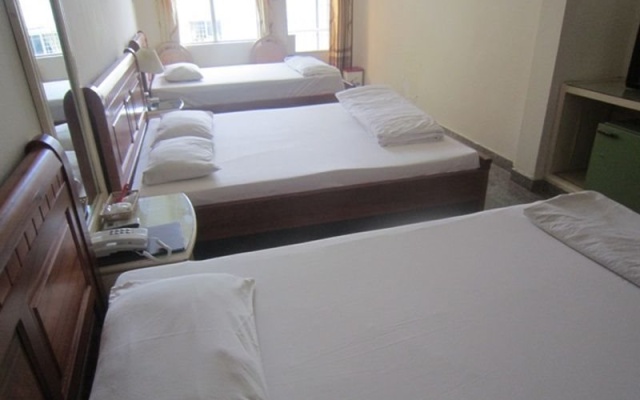 Thong Nhat Hotel(Khách sạn Thống Nhất) – Guest Rooms – Phan Rang - Thap Cham