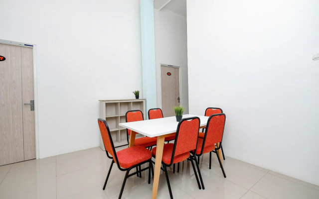 OYO 2782 Puspa Residence