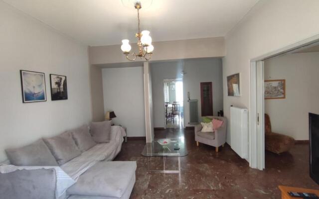 Apartment 110 sqm free parking