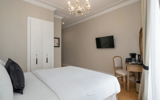 Athens Mansion Luxury Suites