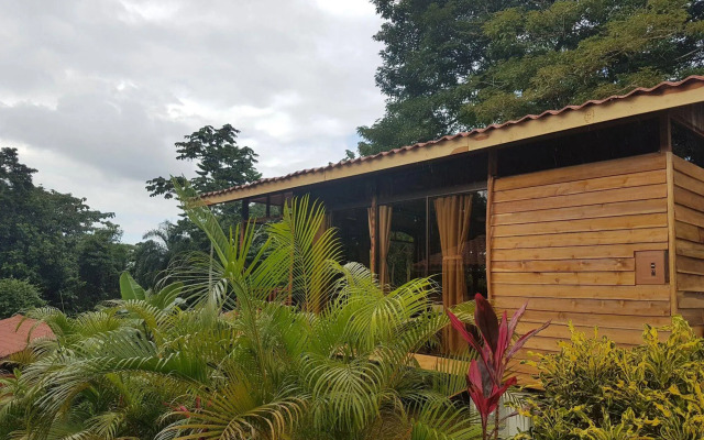Heliconias Nature Lodge