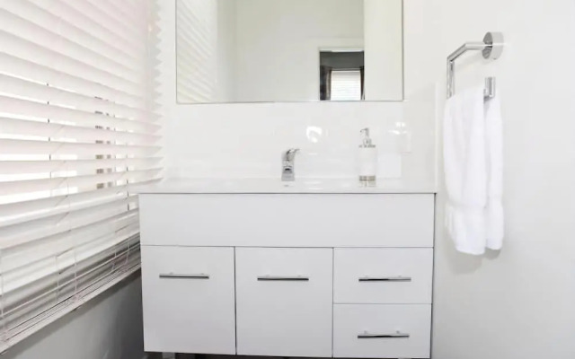 Albany Central Apartments