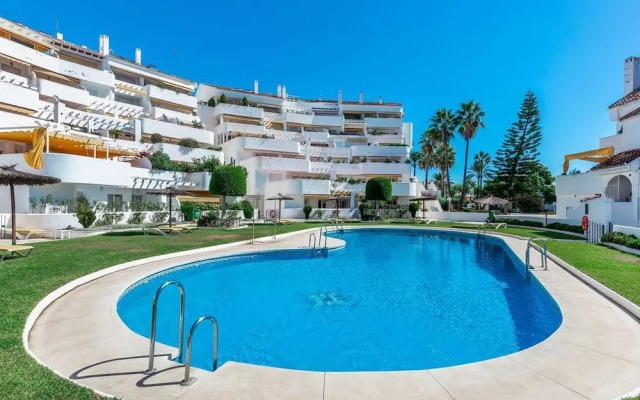 ELD3- Spacious 3 bedroom apt close to Puerto Banus