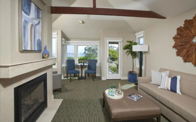 The Inn at the Tides