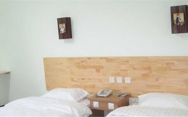 Chengde Yanqing Express Inn