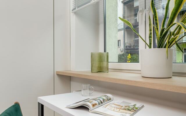Charming Apartment in Cracow by Renters