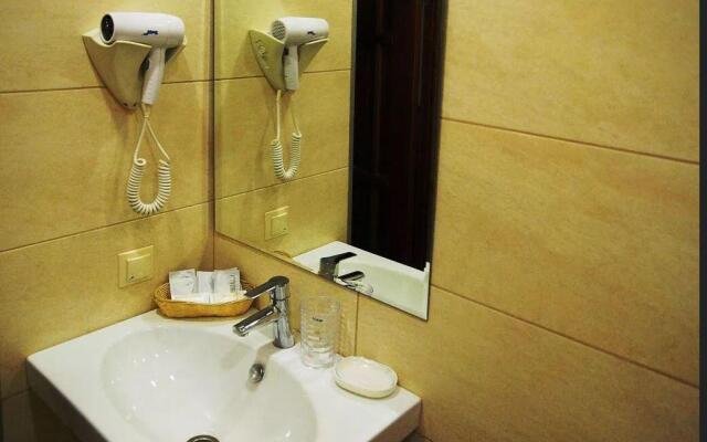 Красная скала