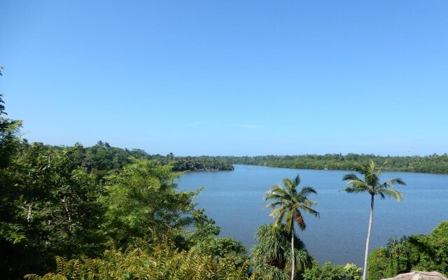 Kadolana Eco Village