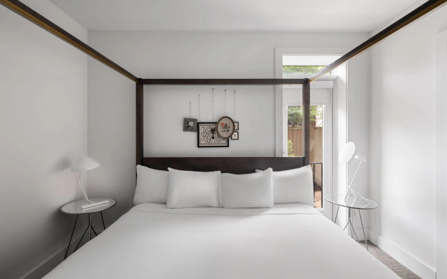 Reside Navy Yard, a Wyndham Residence