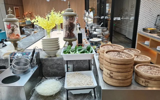 Tuke Hotel (Shanghai Hongqiao Hub Yan'an West Road Branch)