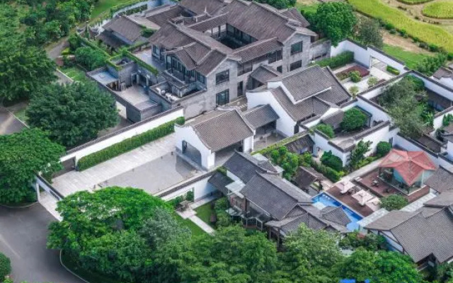 Chunmu Heyuezhuang Hot Spring Hotel