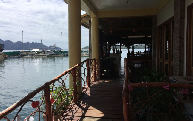 Coron Sunrise Pension House