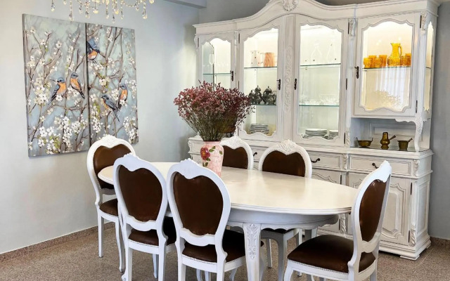 Jenny House with Private Pool