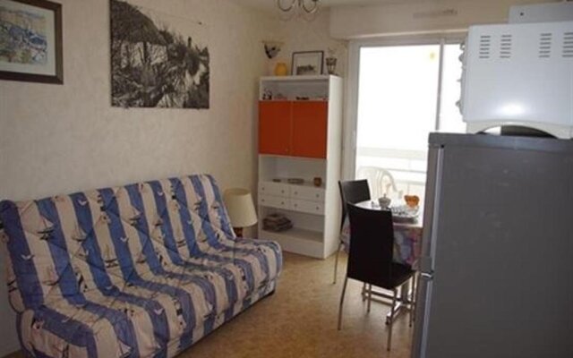 Appartement Saint-Gilles-Croix-de-Vie, 2 pièces, 4 personnes - FR-1-324-90