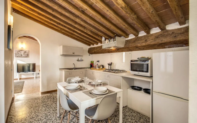 AwesHome - Lungarno Bellavista Penthouse