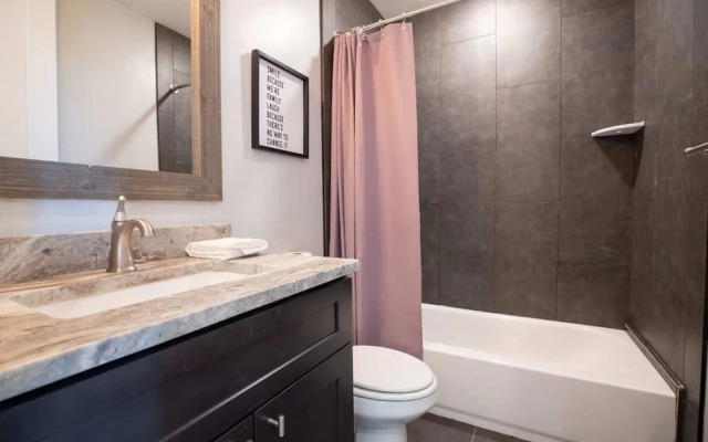 Eagle View #f8 4 Bedroom Townhouse