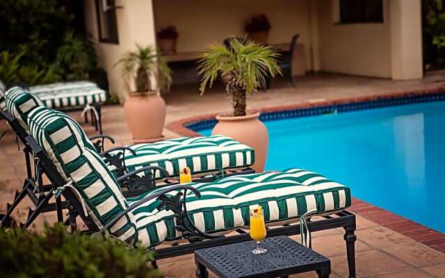 Oak Tree Lodge