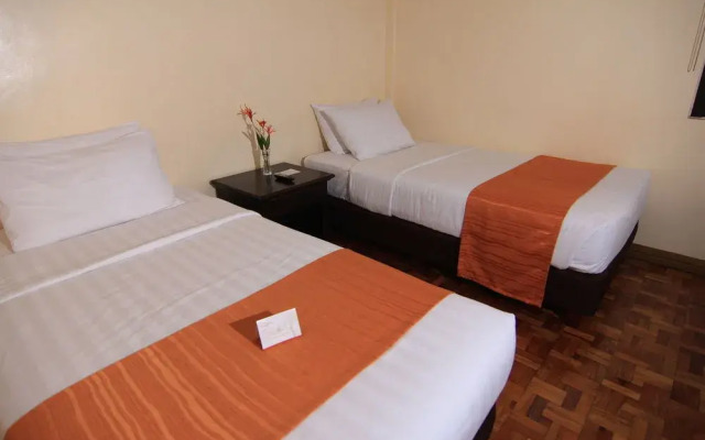 Sol Y Viento Mountain Hot Springs Resort