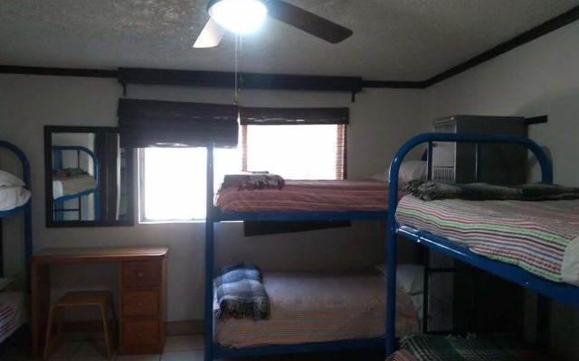 Ensenada Backpackers