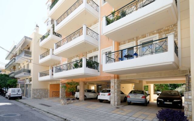 Brand New Family Apartment In Athensdafni,100M From Metro Station, Sleeps 4