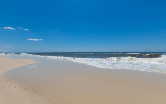 Windward Pointe 1506