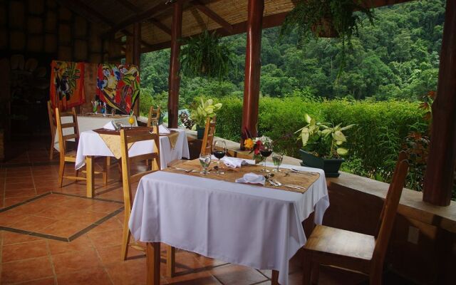 Osa Mountain Village Eco Resort