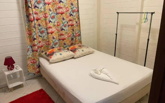 Bas de villa couleuvre