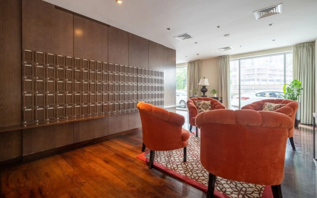 Monty - Stylish Apartment with Partial Burj Khalifa View