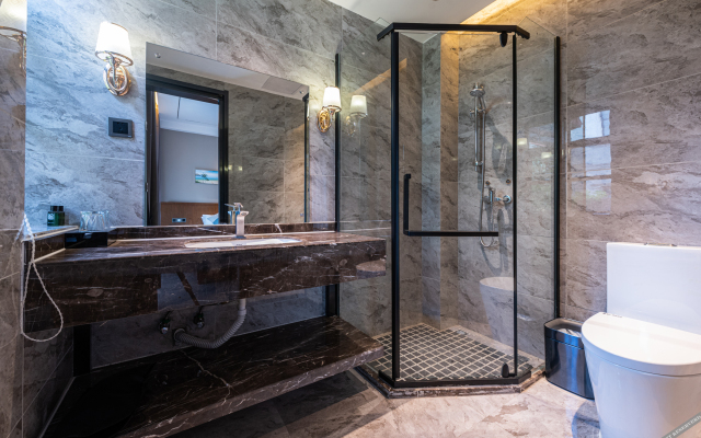 Yintan Zeyinju Hotel