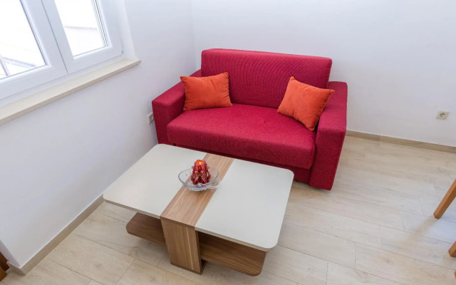 Zvone1 - at the Water Front - A5