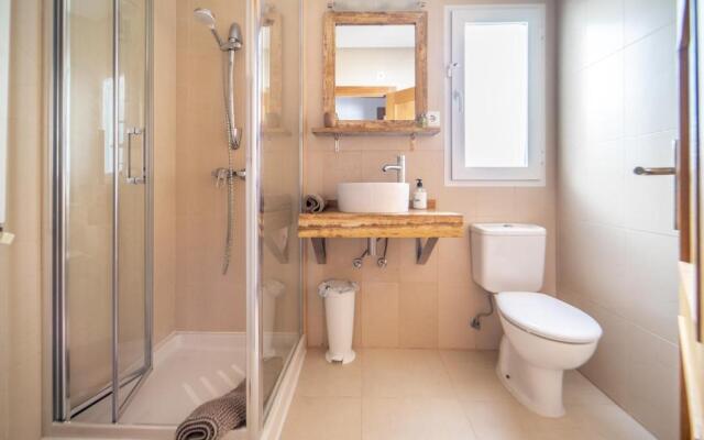 Villa with Private Pool - LO4LT