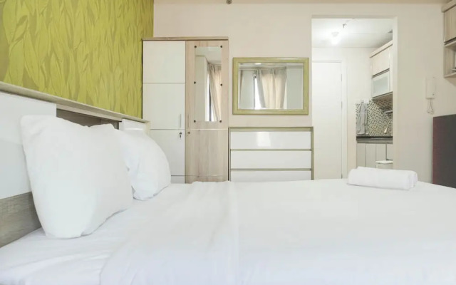 Modern Look and Homey Studio Kebayoran Icon Apartment