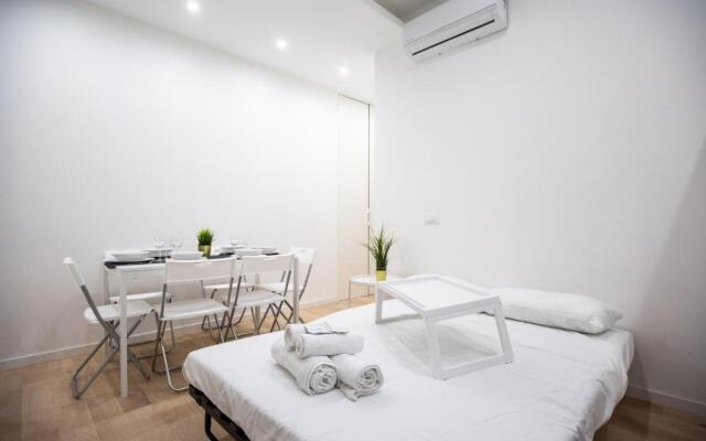 Apartment Bocconi 1