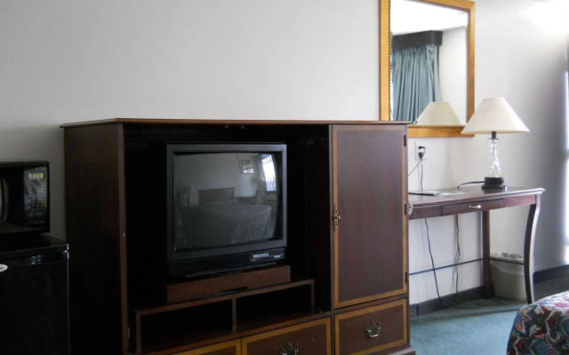 Value Inn Milwaukee Airport South